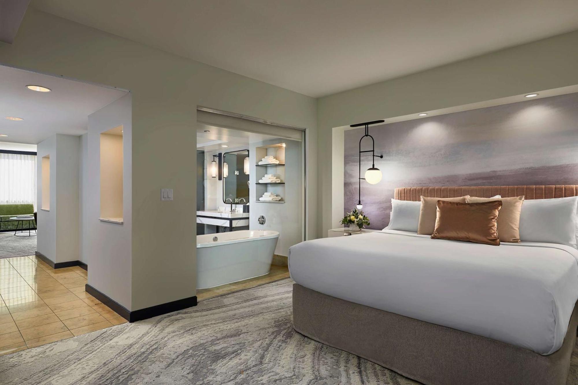 Hotel 1000, Lxr & 5*